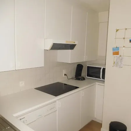 Apartment Plaza *